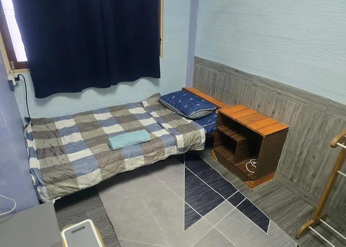 204 Olan Place Spacious With Fan And Wi-fi Near Bts Skytrain 公寓 *