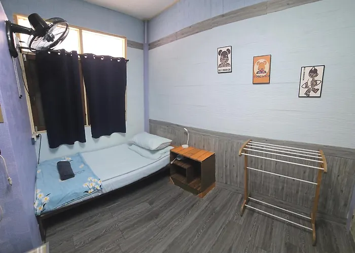 204 Olan Place Spacious With Fan And Wi-fi Near Bts Skytrain 曼谷